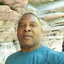 Frantz Moise (@fr_moise)