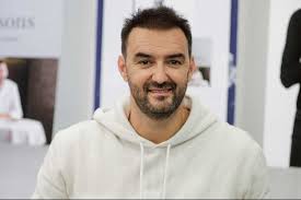 Tous En Cuisine En Direct Voici La Date De Retour De L Emission De Cyril Lignac