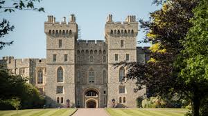 Less than two years after prince charles was born, queen elizabeth gave birth to anne, princess royal. Where Does Queen Elizabeth Live Architectural Digest