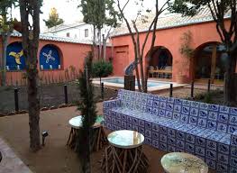 Check spelling or type a new query. Accesible Accommodation In Alojamiento Con Encanto La Luna En El Alba Omnirooms Com