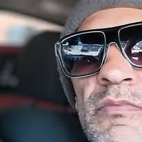 Ese motor es un Buick V8 455 ci (7.5 litros), uno de los bloques más  grandes y legendarios que fabricó Buick en los años 70. 🔧 Características  principales del Buick 455: •