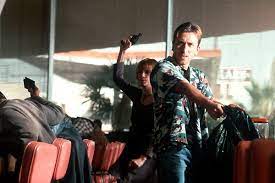 Je l'aime dans tout, tout et n'importe quoi. Bild Zu Tim Roth Pulp Fiction Bild Amanda Plummer Tim Roth Filmstarts De