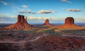 The road through monument valley navajo tribal park is really just a dirt and stone path to follow. Die 10 Besten Arizona Monument Valley Navajo Tribal Park Touren 2021 Viator