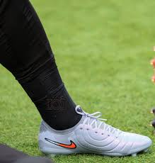 Orlando Pirates young starlet, Mbekezeli Mbokazi has signed a new  endorsement deal with Nike. ✓ 📷: Vinosnap #EverythingSoccer