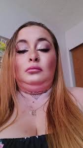 Shanna Singleton's Instagram, Twitter & Facebook