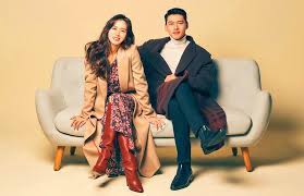 Hyun bin takes catch you when you fall literally when he and son ye jin film the unforgettable paragliding and crash landing scene. Son Ye Jin Hyun Bin Make Crash Landing On You Couple Official Which Is Surprising In A Way Asian Junkie
