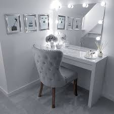 Black And White Makeup Vanity Ideas Pin On Makeup Rooms