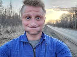 Album cover for howling song