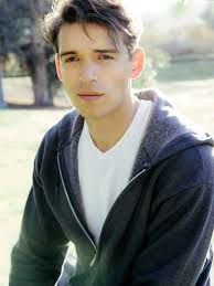 Leo Angulo's Instagram, Twitter & Facebook