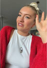 Scarlett Thomas Singing at Ryan 40th