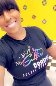 Albert's Diamond Jewelers hosts Valentine's Day weddings