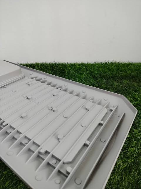 Đèn năng lượng mặt trời PITI Solar mẫu phi thuyền 600W - Pitisolar.com