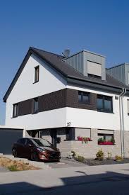 Günstige wohnungen in mönchengladbach mieten: Haus Zu Vermieten Mutter Ey Str 27 41189 Monchengladbach Wickrath West Mapio Net