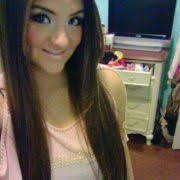 Carly Wolfe (carlyyynicoleee)