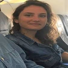 Laura Valentin's Instagram, Twitter & Facebook