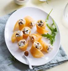 Melon Facon Makis Au Fromage Frais Et Aux Figues Recette Recette Melon Recette A Base De Melon Figues