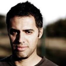 Hector Santizo (@in365days)