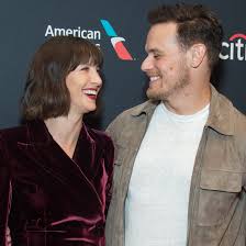 Once a delicate fashion model who worked for some of the most luxurious brands in the world. Sam Heughan And Caitriona Balfe S Cutest Pictures Popsugar Celebrity