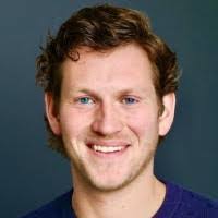 Eli Hull's Instagram, Twitter & Facebook