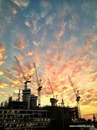 Tower Cranes Over Mater Childrens Hospital Construction Site Brisbane Crane Construction Civil Engineering Design Sunset City