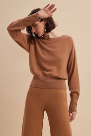 Camel crew neck sweater kay features Ramona Crew Neck Sweater Camel W Cashmere