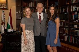 Tarlós istván főpolgármester felesége sem úszta meg a büntetést a szépvölgyi út és a bécsi út kereszteződésénél. Megint Hazudik A Baloldali Sajto Ripost