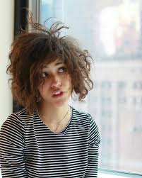 How To Get Rid Of Frizz When Air Drying Your Hair Whether Your Hair Straight Or Curly Hair Your Might Nee Poofy Hair Air Dry Hair Curly Hair Styles Naturally