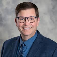 Lakeville Councilmember Dan Wolter