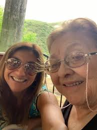 Feliz Día de la Madre a todas las mamás de nuestra querida Capital, gracias  por su dedicación y cariño. En especial, quiero agradecer a mi bella mamá  por su amor, cuidado y