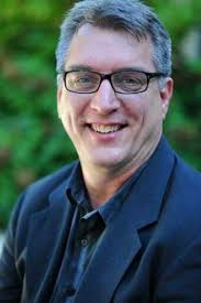 David Becker named new minister of Tree of Life UU congregation