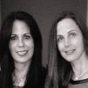 Monique Dowd's Instagram, Twitter & Facebook