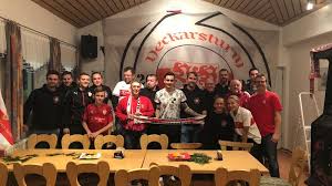 Beyond that, i can envision my ancestors with long hose and codpieces below short coats cinched tight at the waist. Vfb Stuttgart Vfb Besucht Ofc Weihnachtsfeiern