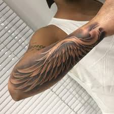 65 Best Angel Wings Tattoos Designs Meanings Top Ideas 2019 Engelsflugel Tattoos Tattoos Flugel Federtattoos