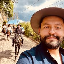 Samuel Lomeli's Instagram, Twitter & Facebook