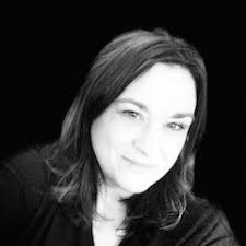 Beth Kachel's Instagram, Twitter & Facebook