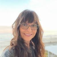 Micah Moss's Instagram, Twitter & Facebook