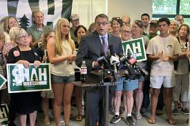 A bunch of failed candidates are scrambling to replace Graham Platner