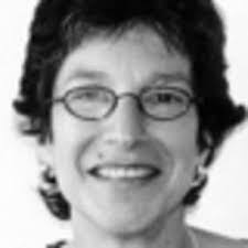 Roberta Mackenzie's Instagram, Twitter & Facebook