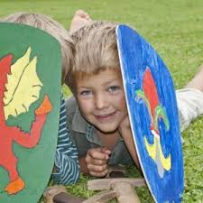 Unabhängig vom alter und geschlecht macht basteln allen kindern spaß. Abwechslung Und Spass Der 7 Geburtstag Des Sohnes
