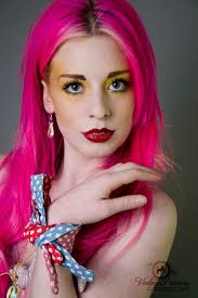 Lottie Talbot's Instagram, Twitter & Facebook