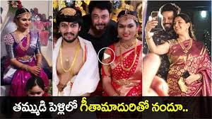 Geetha Madhuri And Nandu At Singer Sruthi Wedding Jayanth Marriage In 2020 Marriage Family Wedding Wedding