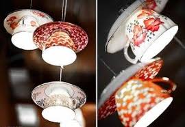 Ya da home ofis çalışıyorsunuz ve çalışma masanız evinizde en çok zaman geçirdiğiniz alanlardan biri. Evde Kendi Ellerinizle Bir Masa Lambasi Nasil Yapilir Suslu Kendin Yap Fiksturleri Ve Avizeler