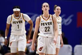 Caitlin Clark steals the spotlight from Unrivaled as league ratings  disappoint despite Angel Reese's presence | Marca