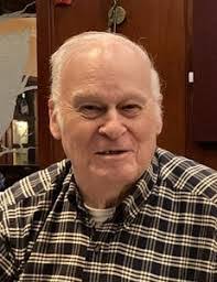 Tina Mackenzie's Instagram, Twitter & Facebook