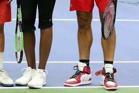 Last night when roger federer took to the court for the us open. Roger Federer Plays In The Off White X Air Jordan 1 Sneaker Freaker