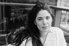 Carolyn Hallowell's Instagram, Twitter & Facebook