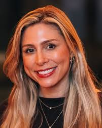 Lora Kimball's Instagram, Twitter & Facebook