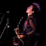 Fleur Stevenson with the Hannah Horton Band