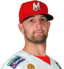 Steven Hensley's Instagram, Twitter & Facebook