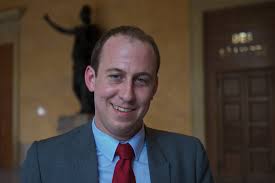 Et le moins que l'on puisse dire, c'est qu'elle ne regrette pas son départ de la. Nicolas Bays Wikipedia